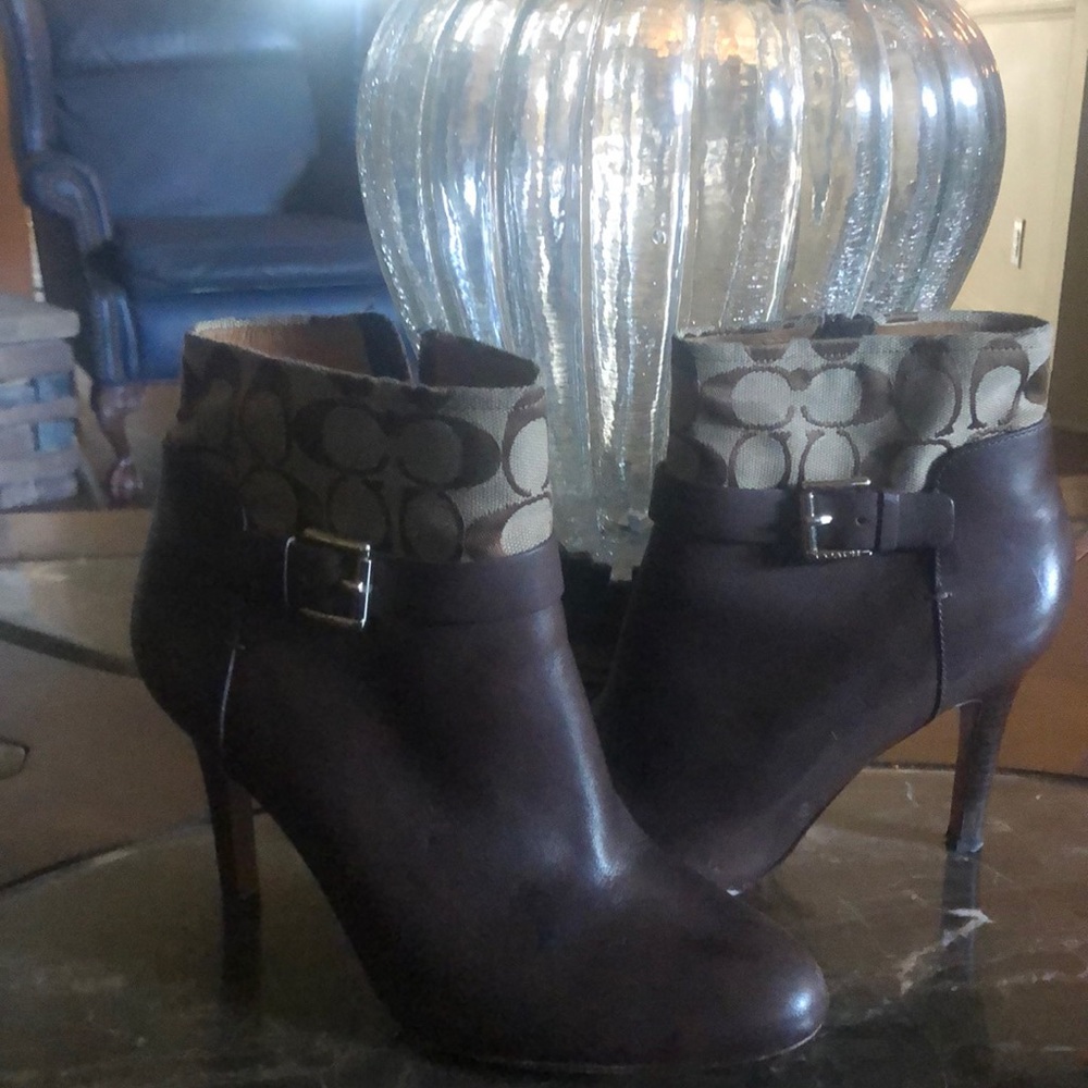 Coach booties - Picture 3 of 3